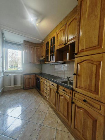 Eladó téglalakás, Tatabányán 39.9 M Ft, 2 szobás