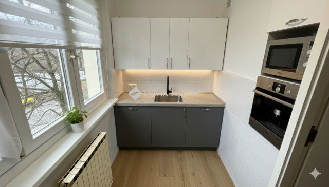 Eladó panellakás, Budaörsön, Lévai utcában 66.9 M Ft, 2 szobás