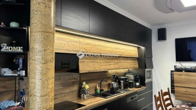 Eladó családi ház, Kecskeméten 89.8 M Ft, 3 szobás