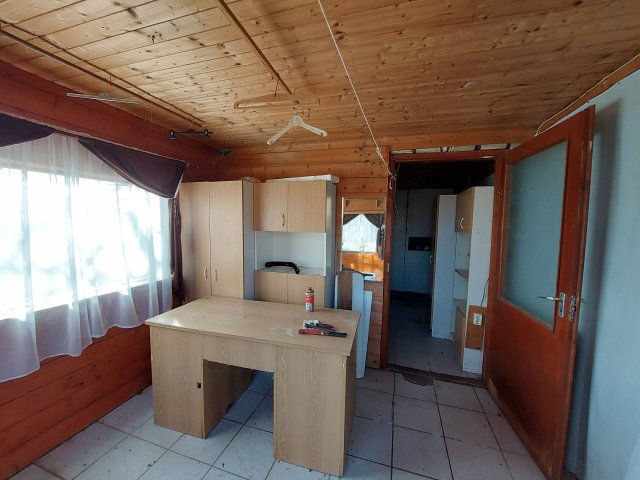 Eladó ipari ingatlan, Kesztölcön 29.9 M Ft / költözzbe.hu
