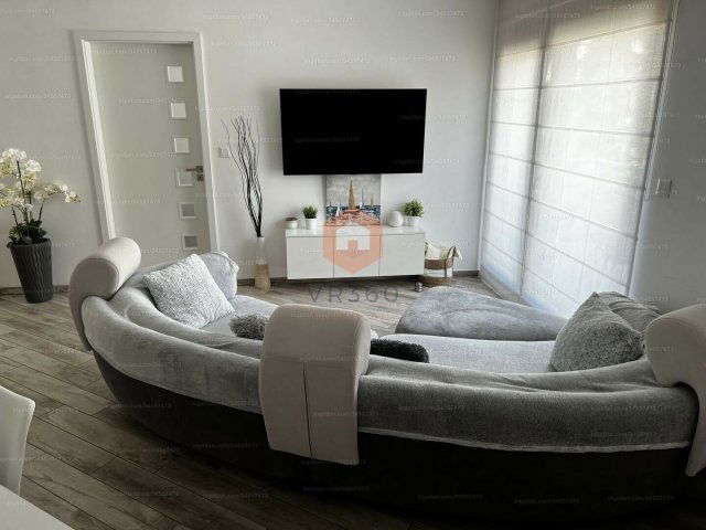 Kiadó téglalakás, albérlet, Pécsett, Könyök utcában