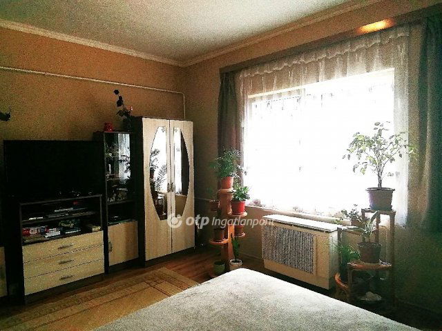 Eladó családi ház, Kisújszálláson 25.9 M Ft, 2+1 szobás