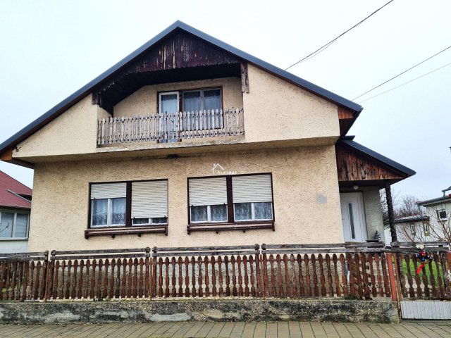 Eladó családi ház, Lipóton 62 M Ft, 3 szobás