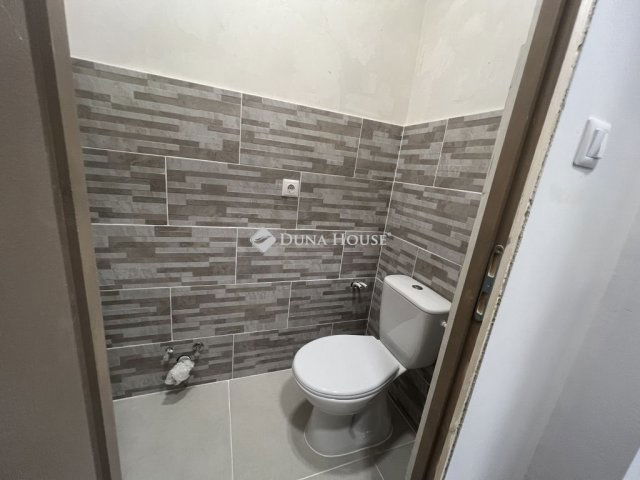 Eladó családi ház, Budapesten, XIX. kerületben 72 M Ft