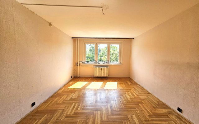 Eladó panellakás, Budapesten, III. kerületben 79.9 M Ft, 3 szobás