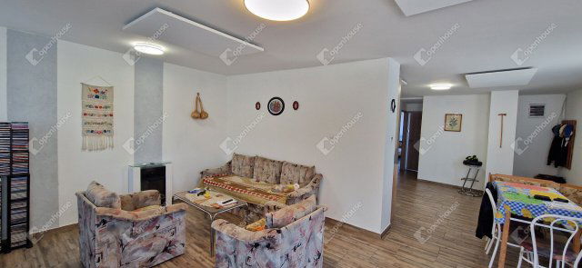 Eladó családi ház, Győrött 72 M Ft, 3 szobás