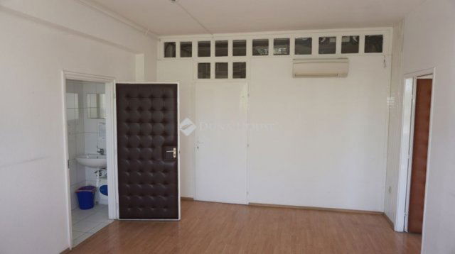 Eladó iroda, Zalaegerszegen 59.99 M Ft / költözzbe.hu