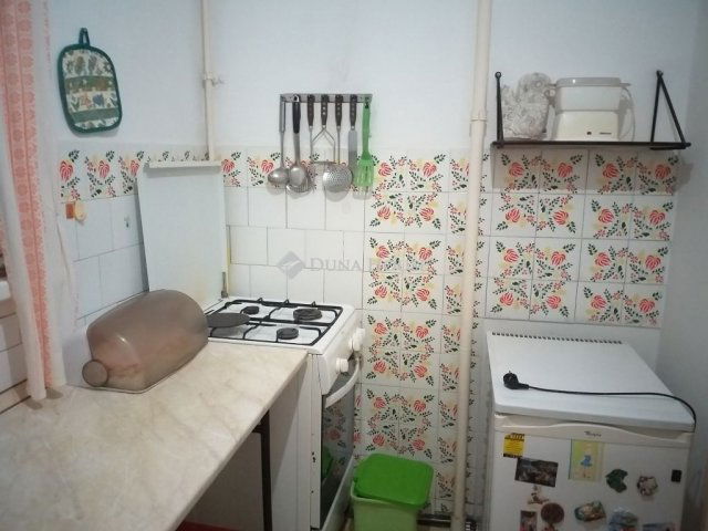 Eladó panellakás, Budapesten, III. kerületben 62.9 M Ft, 2 szobás