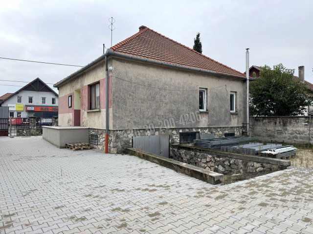 Eladó családi ház, Mosonmagyaróváron 63 M Ft, 3 szobás