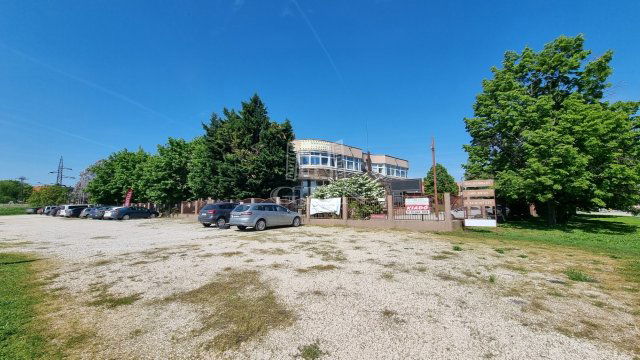 Kiadó iroda, Székesfehérvárott 290 E Ft / hó