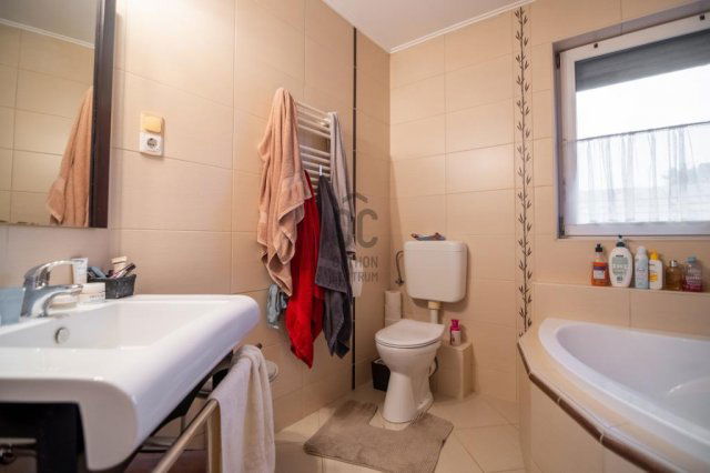 Eladó ikerház, Budapesten, XVIII. kerületben 125 M Ft, 4 szobás