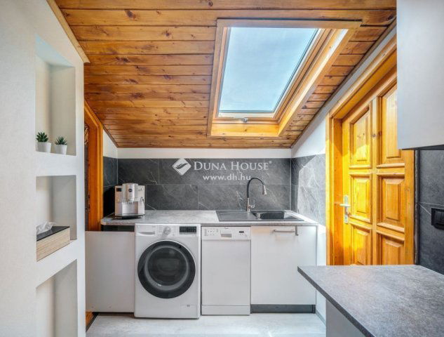 Eladó családi ház, Albertirsán 88 M Ft, 6 szobás