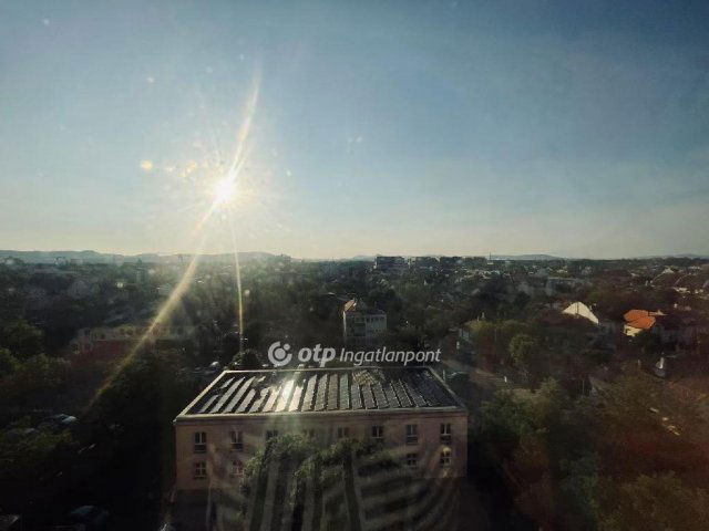 Eladó panellakás, Budapesten, XIV. kerületben 70.9 M Ft