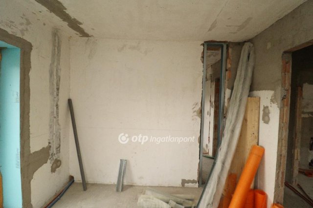 Eladó családi ház, Szigethalmon 44.5 M Ft, 3 szobás