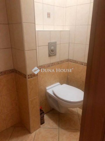 Kiadó téglalakás, albérlet, Nyíregyházán 185 E Ft / hó