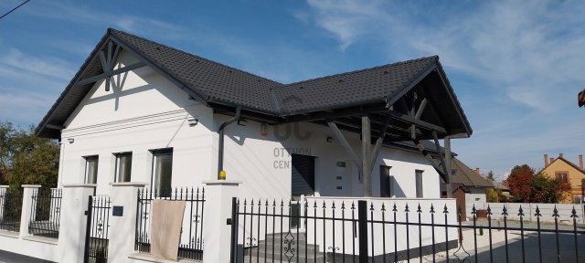Eladó családi ház, Nagykőrösön 80 M Ft, 4 szobás