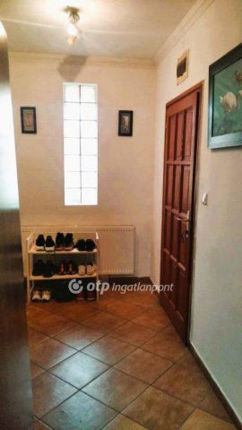 Eladó családi ház, Hajdúböszörményen 69 M Ft, 5 szobás