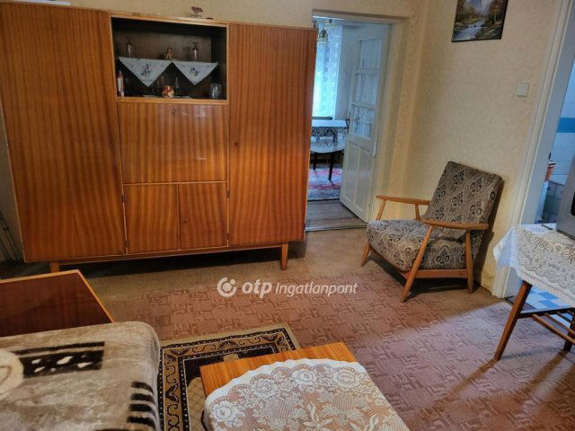 Eladó családi ház, Pusztamonostoron 16.8 M Ft, 2+1 szobás