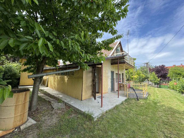 Eladó nyaraló, Balatonkenesén 55 M Ft / költözzbe.hu