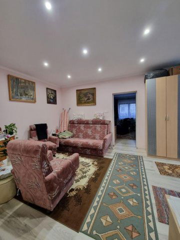 Eladó családi ház, Bakonytamásin 44.99 M Ft, 2 szobás