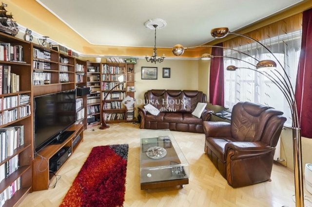 Eladó családi ház, Kecskeméten 125 M Ft, 6 szobás