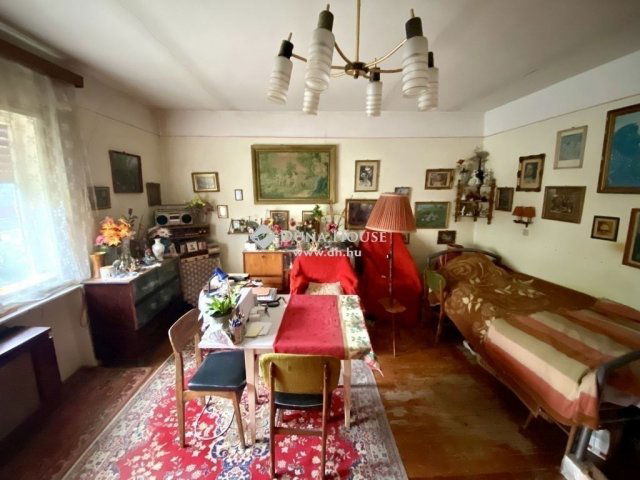 Eladó családi ház, Budapesten, XIX. kerületben 56 M Ft, 3 szobás