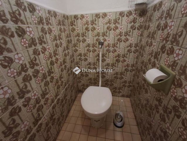 Eladó családi ház, Érden 69.9 M Ft, 3 szobás