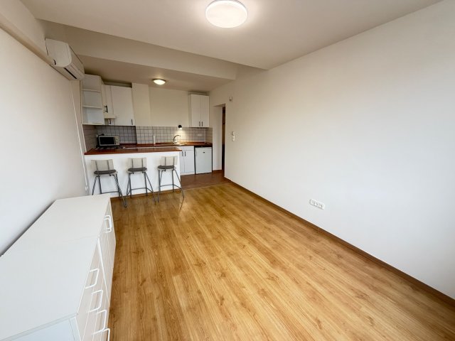 Kiadó téglalakás, albérlet, Győrött 180 E Ft / hó, 2 szobás