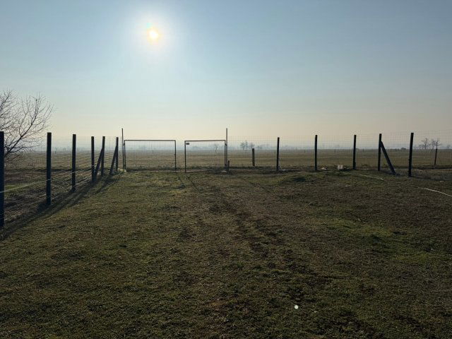 Eladó telek, Csákváron 3.5 M Ft / költözzbe.hu