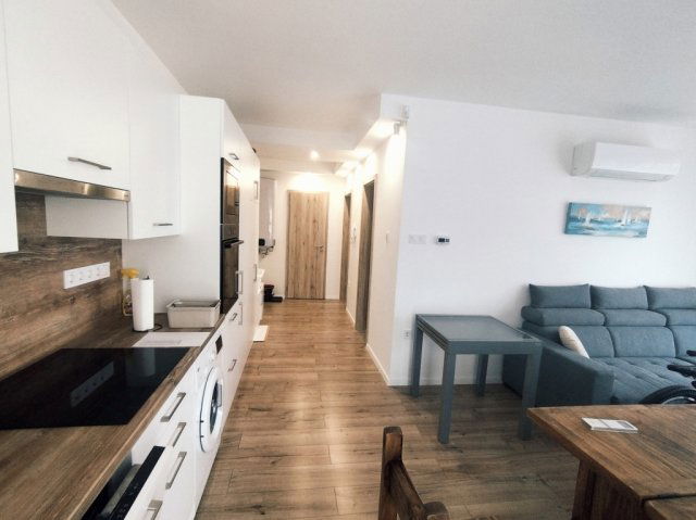 Eladó téglalakás, Siófokon 69.9 M Ft, 3 szobás