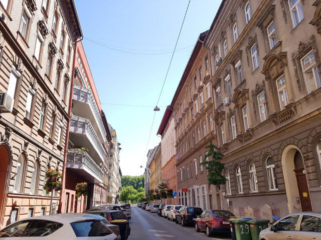 Eladó téglalakás, Budapesten, VII. kerületben 34.8 M Ft