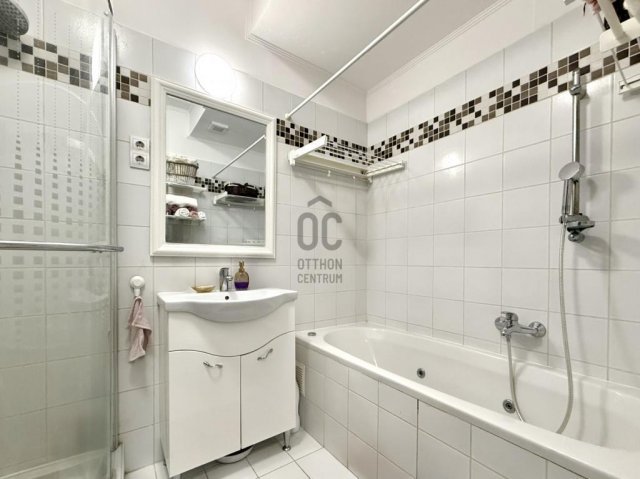 Eladó téglalakás, Budapesten, XI. kerületben 117.9 M Ft