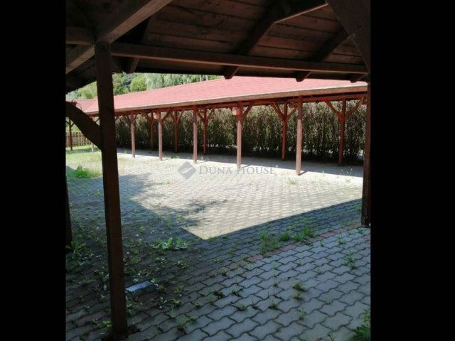 Eladó hotel, Bagon 139.9 M Ft, 1 szobás / költözzbe.hu