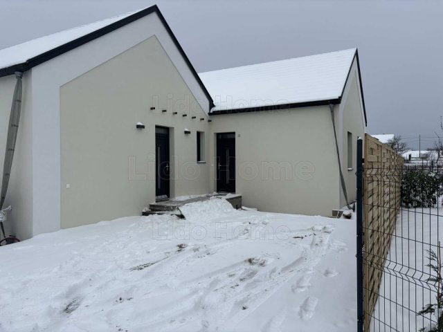 Eladó családi ház, Ságváron 69.9 M Ft, 3 szobás