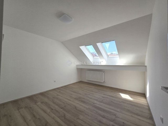Eladó családi ház, Budapesten, XIX. kerületben 84.9 M Ft