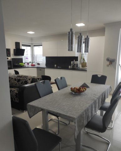 Eladó családi ház, Nyíregyházán 91.7 M Ft, 5 szobás