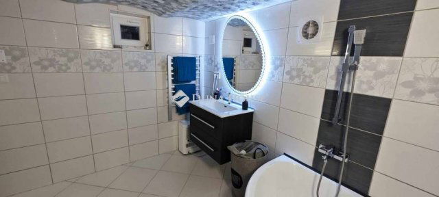 Eladó családi ház, Marcaliban 25.5 M Ft, 2 szobás