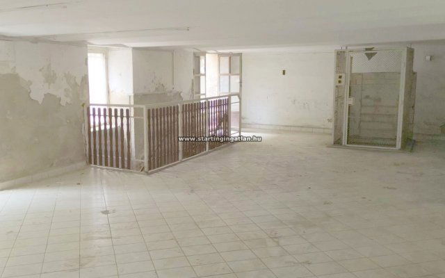 Eladó ipari ingatlan, Budapesten, VIII. kerületben, Baross utcában