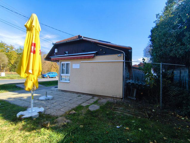 Eladó üzlethelyiség, Dombóváron, Bajcsy-Zsilinszky utcában