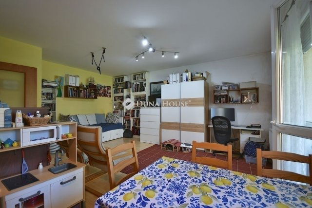 Eladó téglalakás, Budapesten, XIV. kerületben 91.9 M Ft