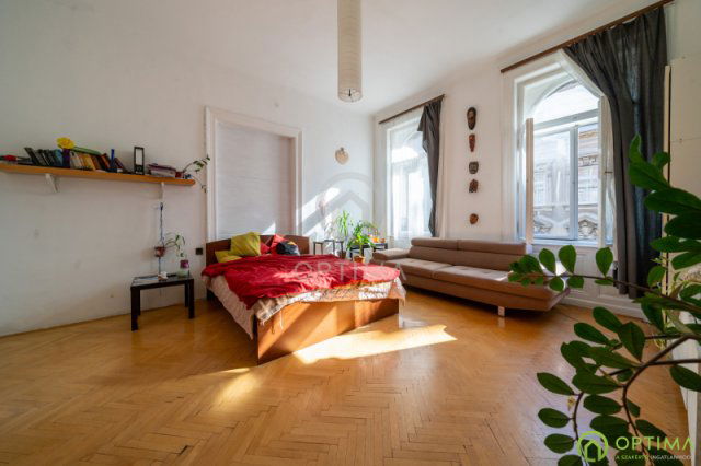 Eladó téglalakás, VII. kerületben, Marek József utcában