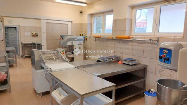 Eladó ipari ingatlan, Fóton 199 M Ft / költözzbe.hu