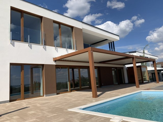 Eladó családi ház, Cserszegtomajon, Sziklai utcában 420 M Ft