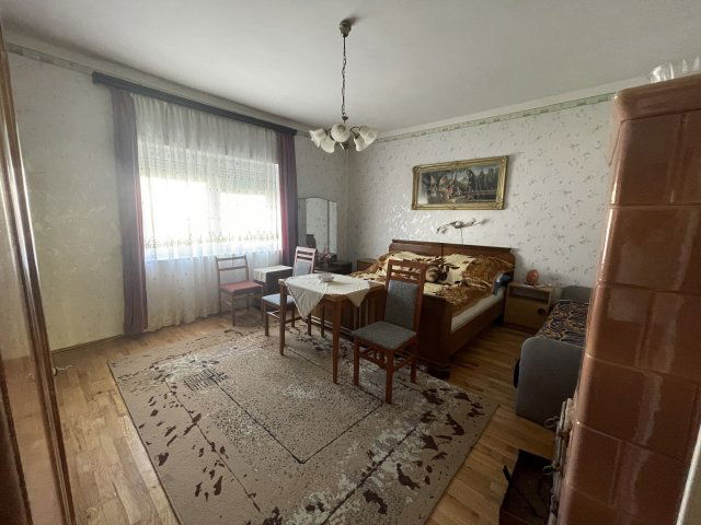 Eladó családi ház, Hárskúton 60 M Ft, 3 szobás