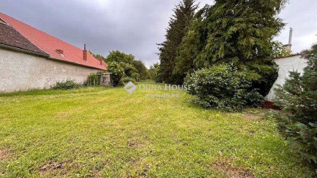 Eladó családi ház, Hegyfalun 17.9 M Ft, 2 szobás