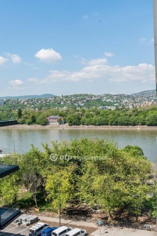 Eladó téglalakás, Budapesten, XIII. kerületben 178 M Ft