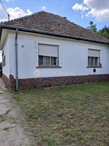 Eladó családi ház, Tápiószecsőn 45 M Ft, 3 szobás