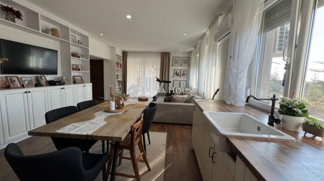 Eladó családi ház, Mikepércsen 94.9 M Ft, 4 szobás