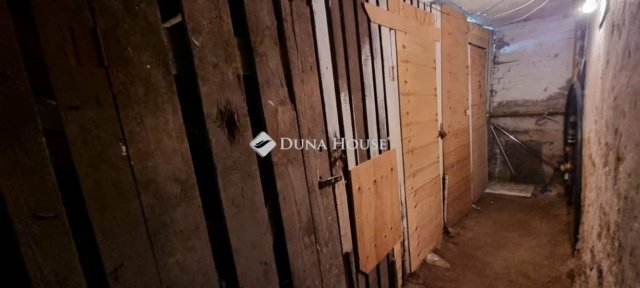 Eladó panellakás, Budapesten, X. kerületben 33 M Ft, 1 szobás