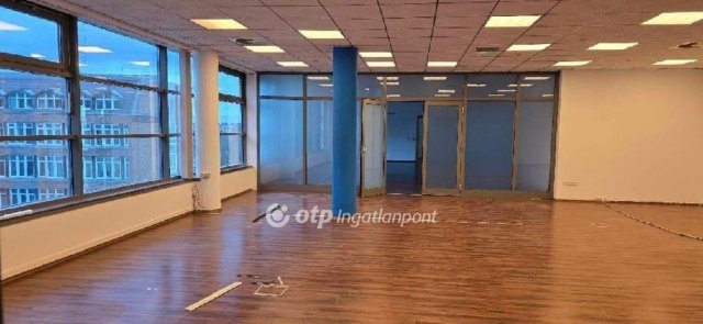Eladó iroda, Debrecenben 650 M Ft / költözzbe.hu